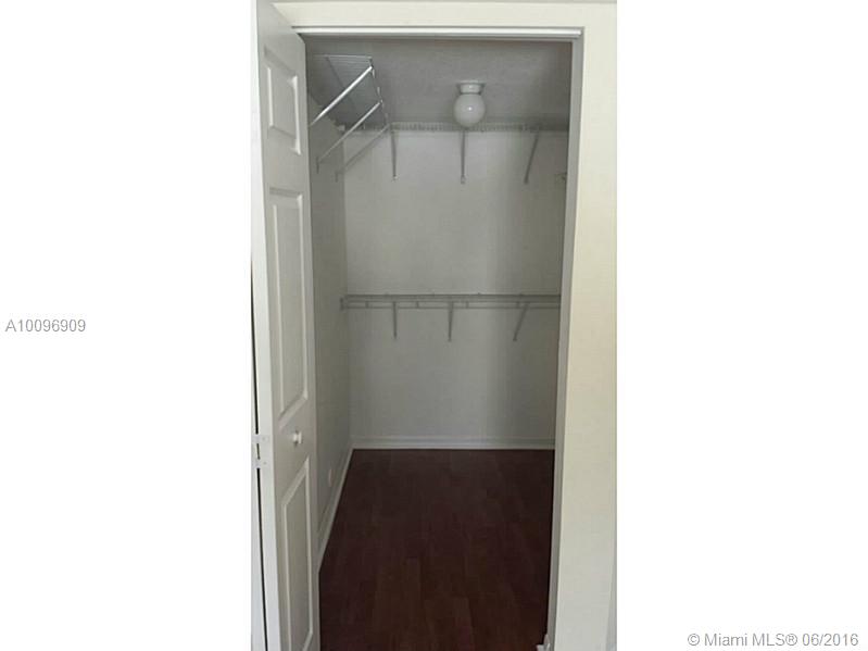 Villas/Snapper Village Co - Residential Lease