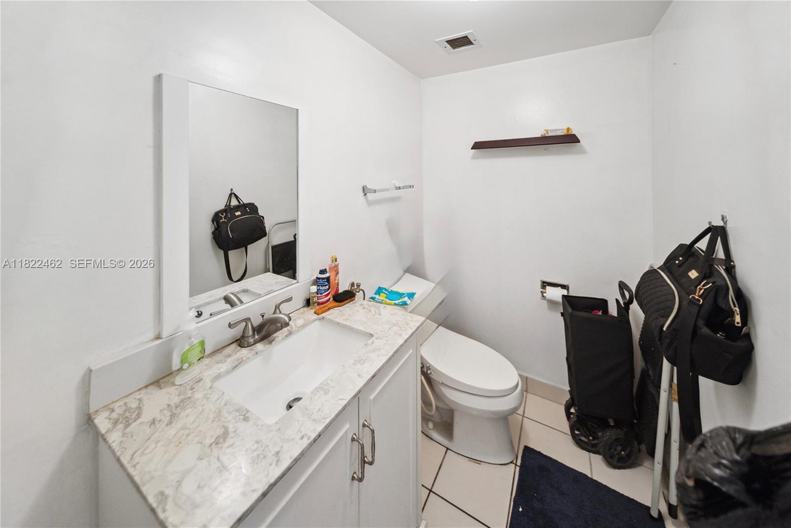 SAILBOAT CAY CONDO - Residential