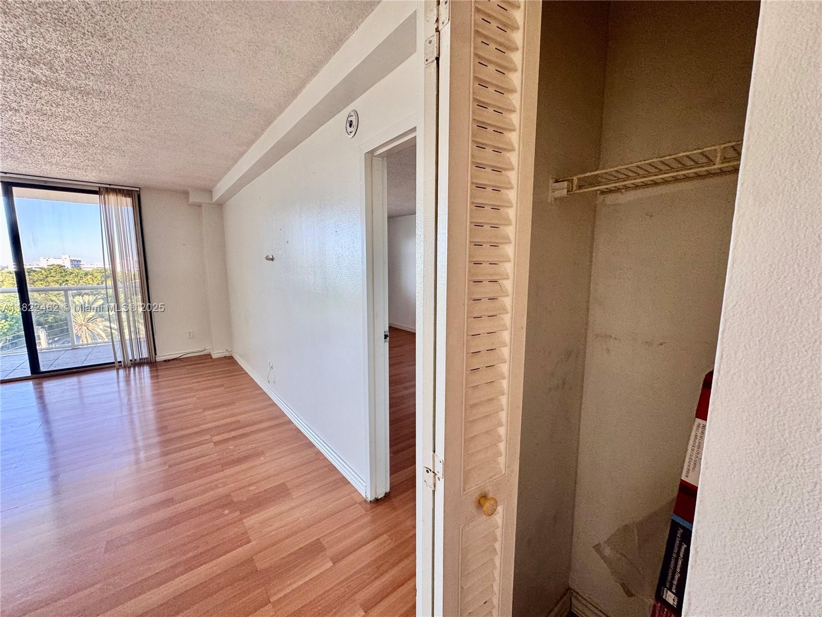 SAILBOAT CAY CONDO - Residential