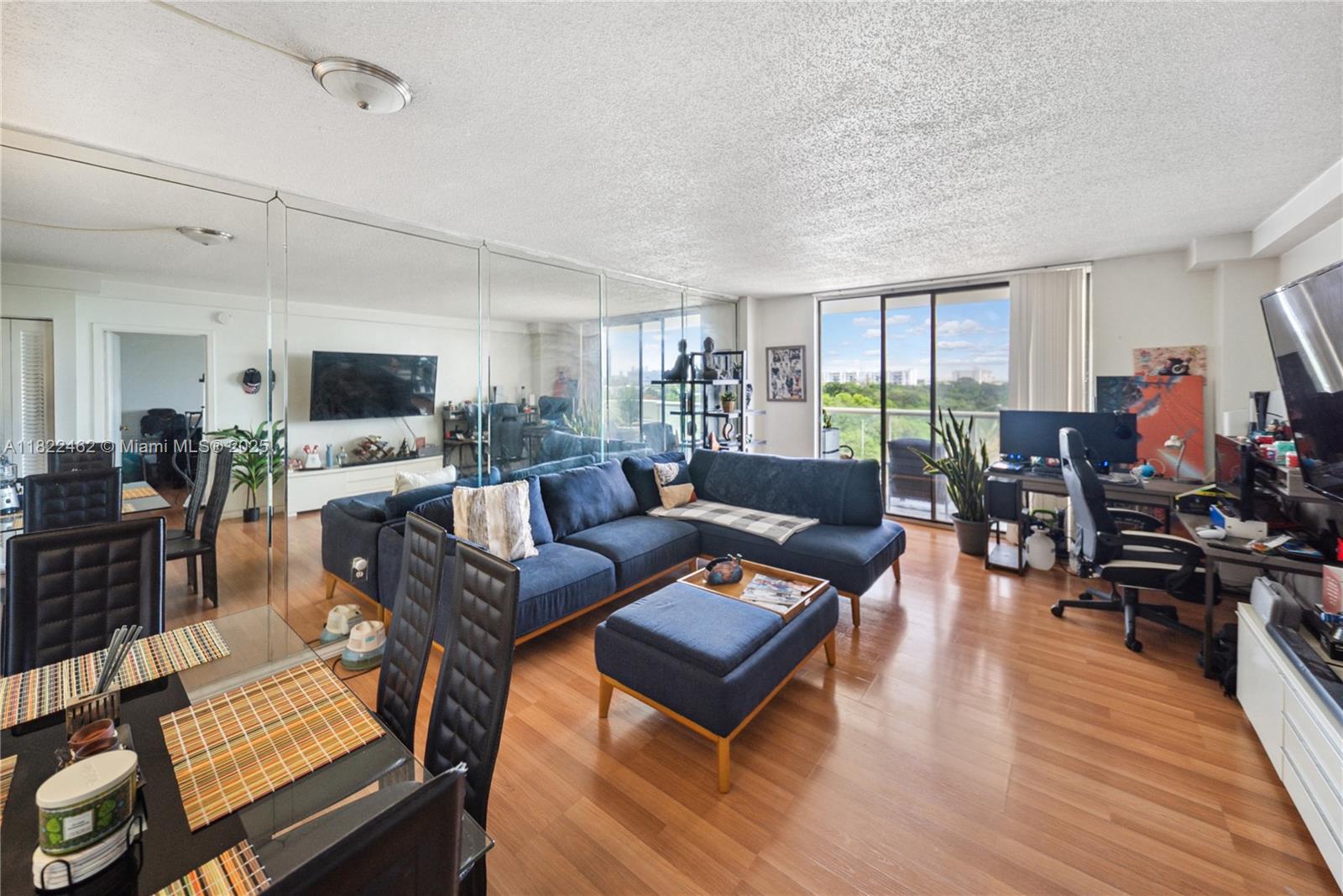 SAILBOAT CAY CONDO - Residential