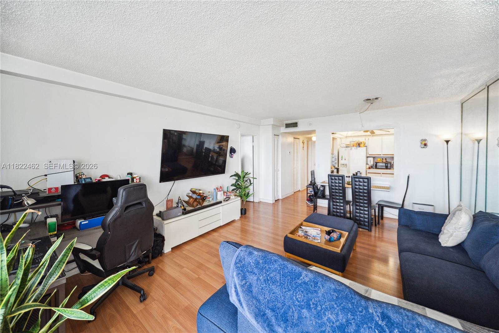 13499 Biscayne Blvd 703