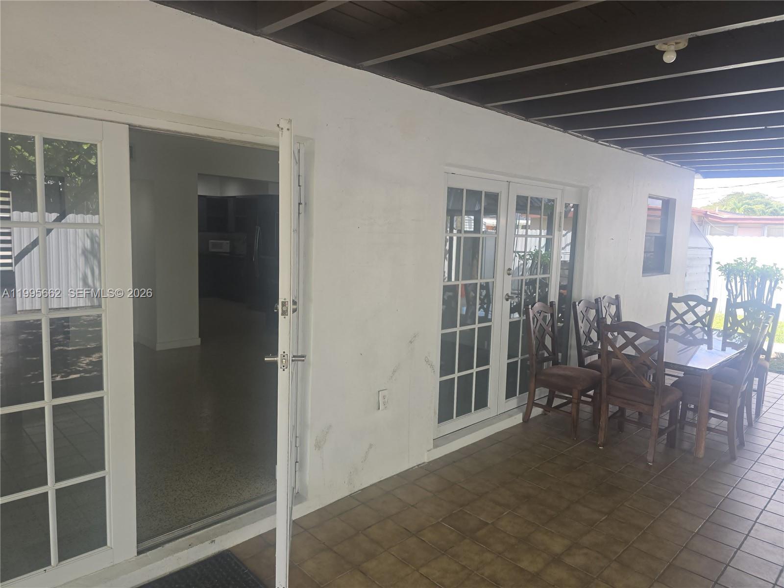 CORAL PARK ESTATES SEC 5 - Residential