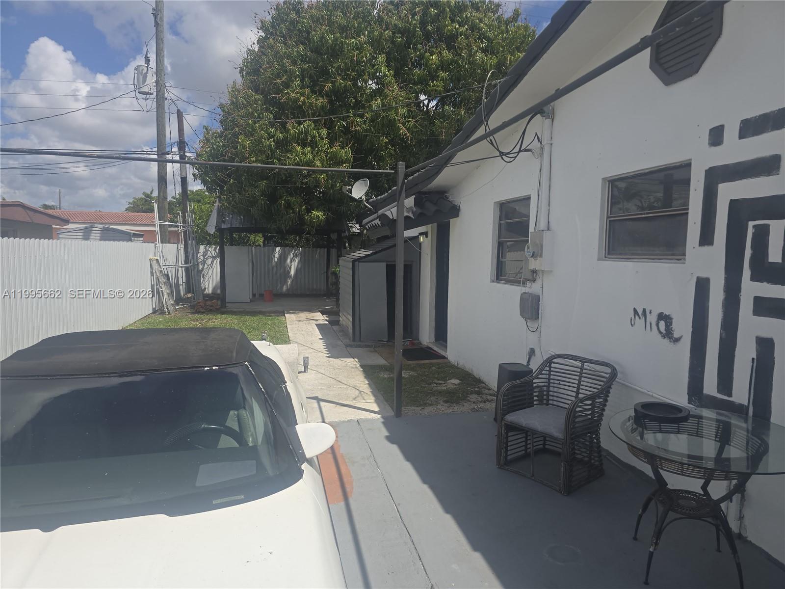 CORAL PARK ESTATES SEC 5 - Residential