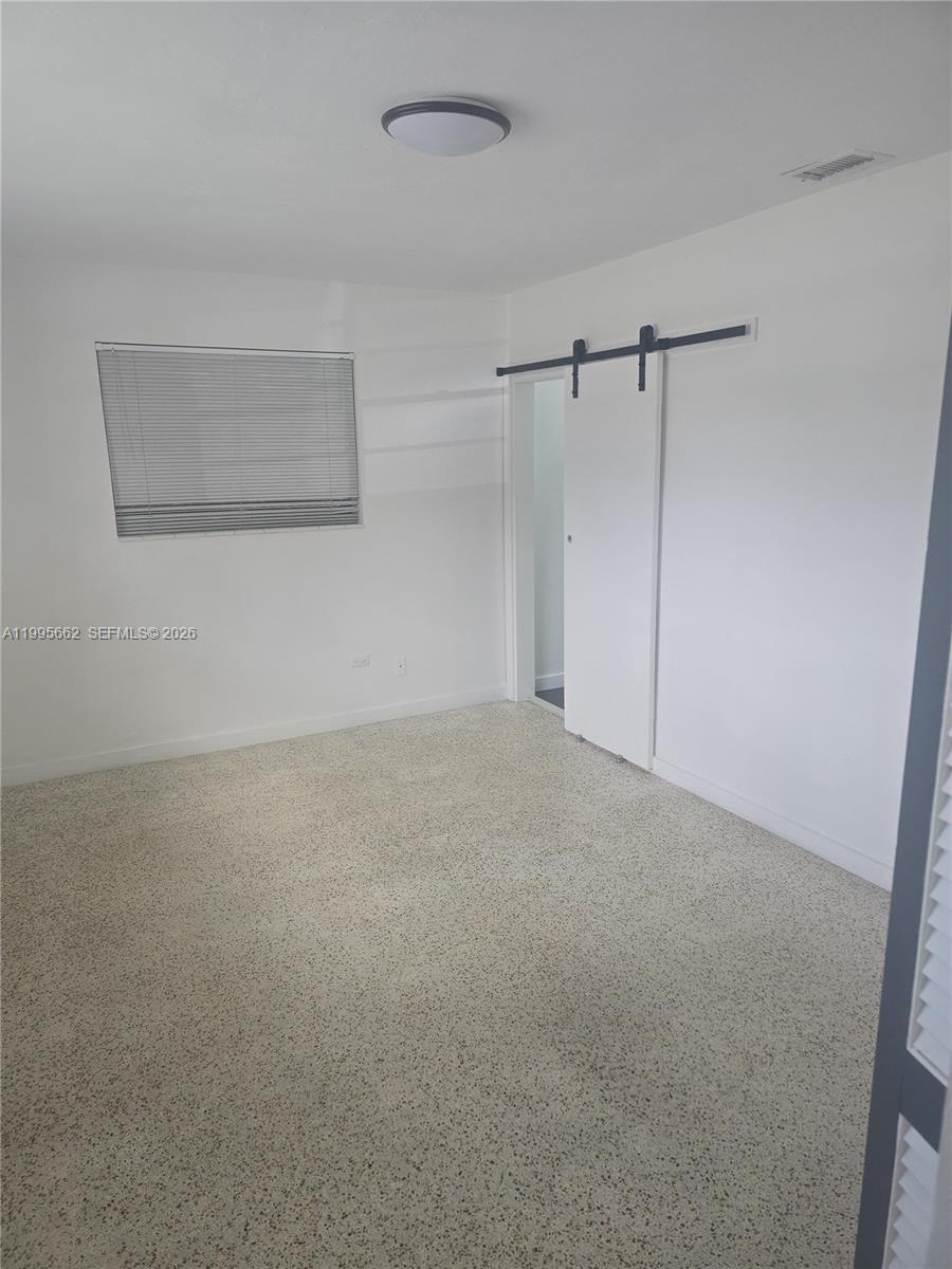 CORAL PARK ESTATES SEC 5 - Residential