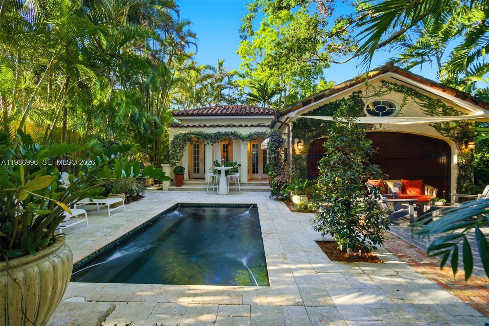 CORAL GABLE COUNTRY CLUB - Residential