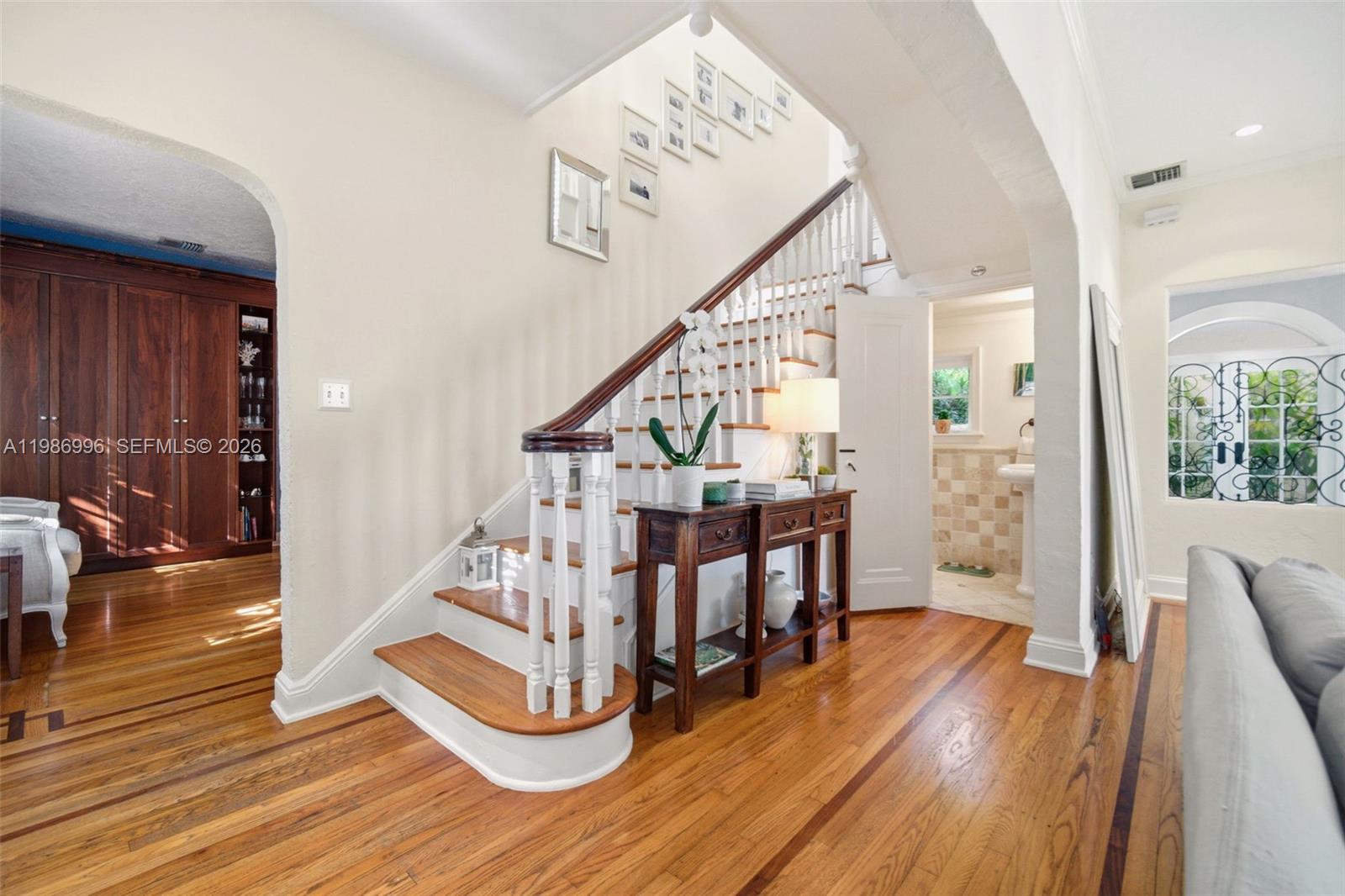 CORAL GABLE COUNTRY CLUB - Residential