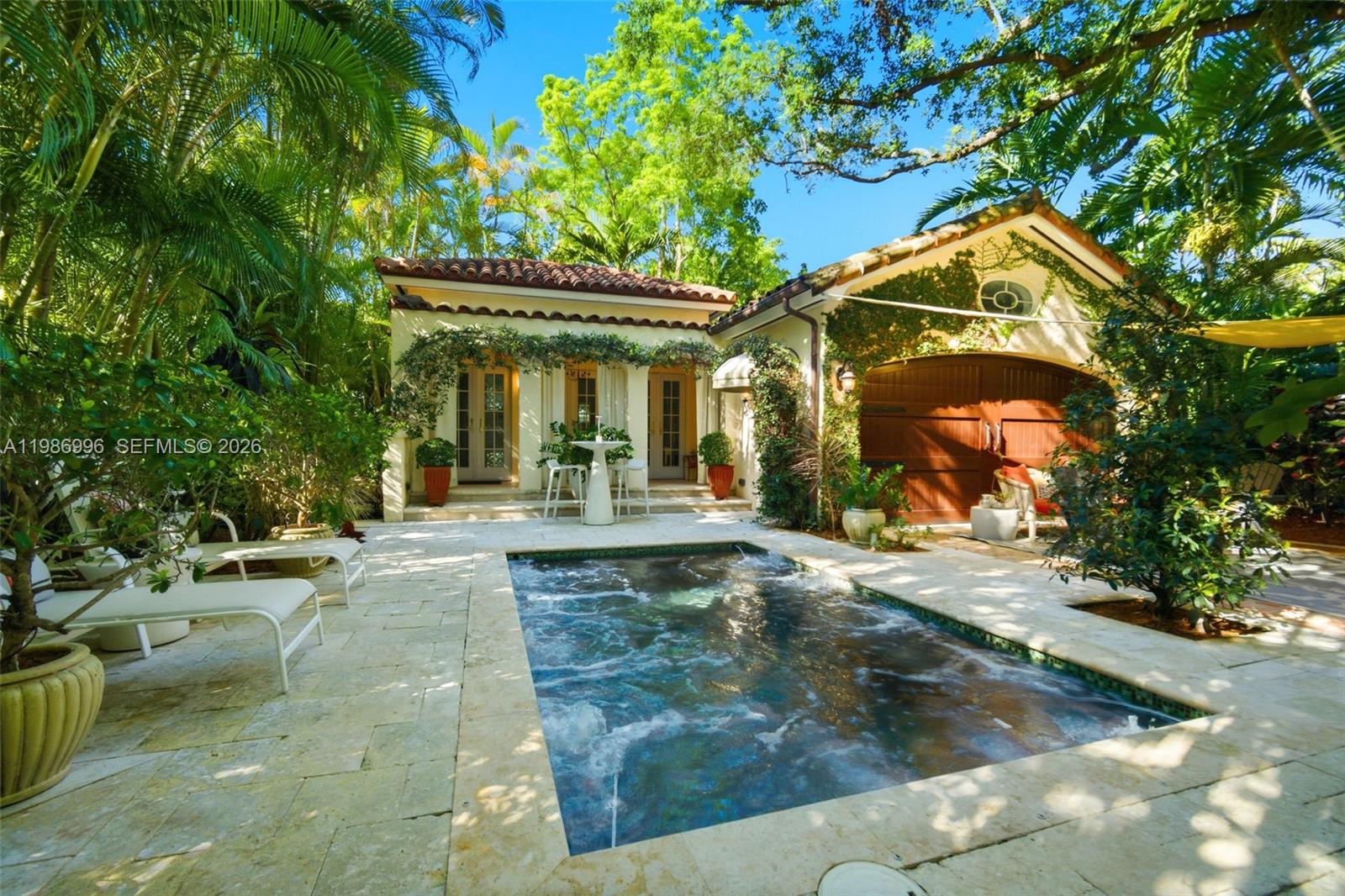 CORAL GABLE COUNTRY CLUB - Residential