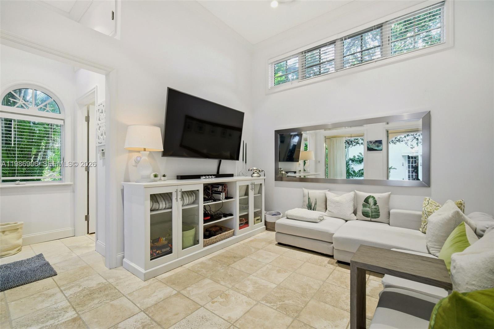 CORAL GABLE COUNTRY CLUB - Residential