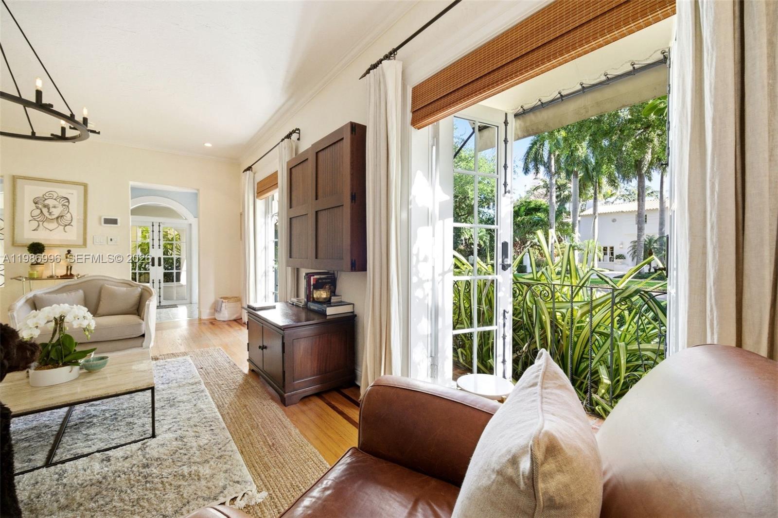 CORAL GABLE COUNTRY CLUB - Residential