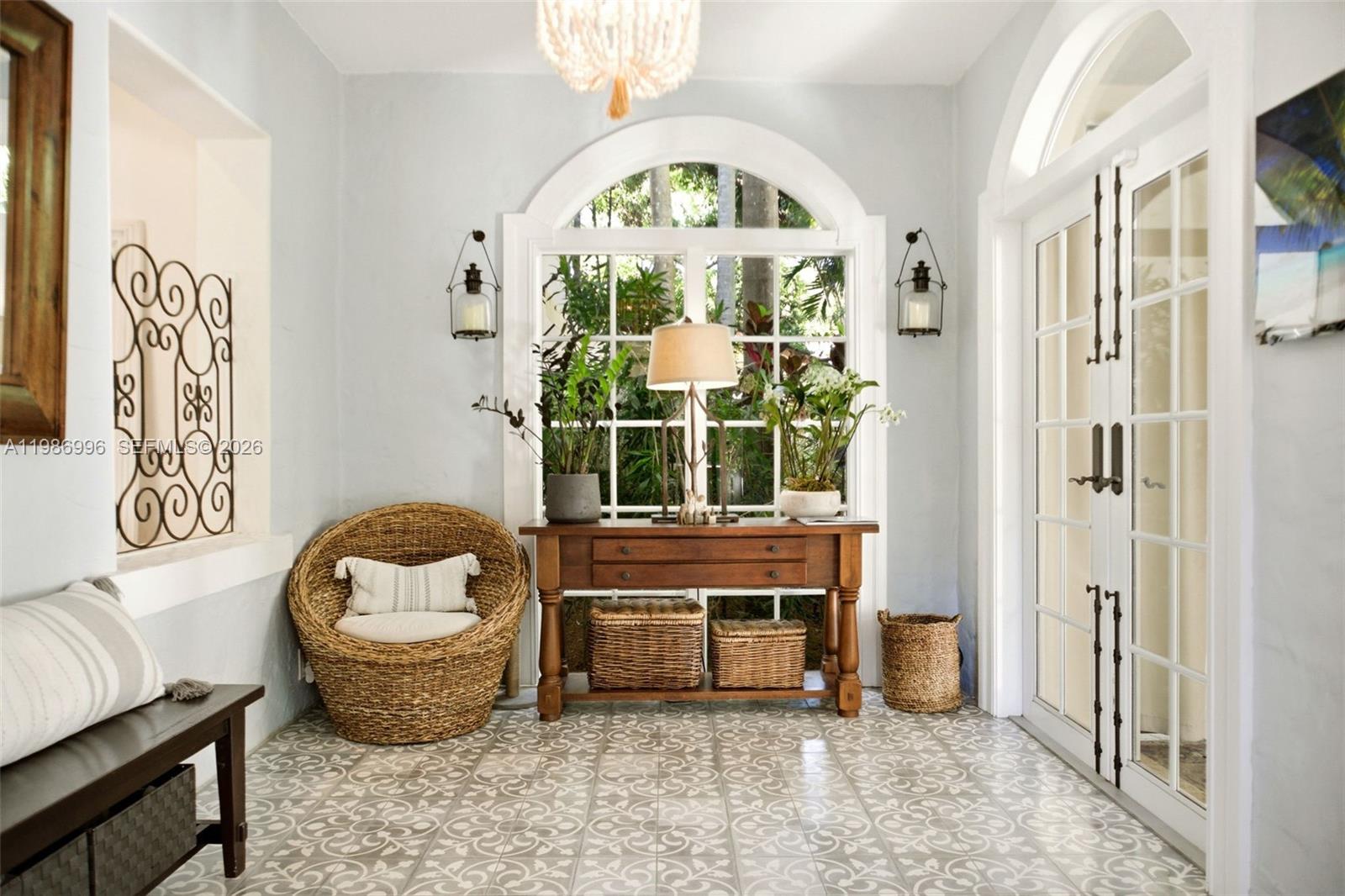 CORAL GABLE COUNTRY CLUB - Residential