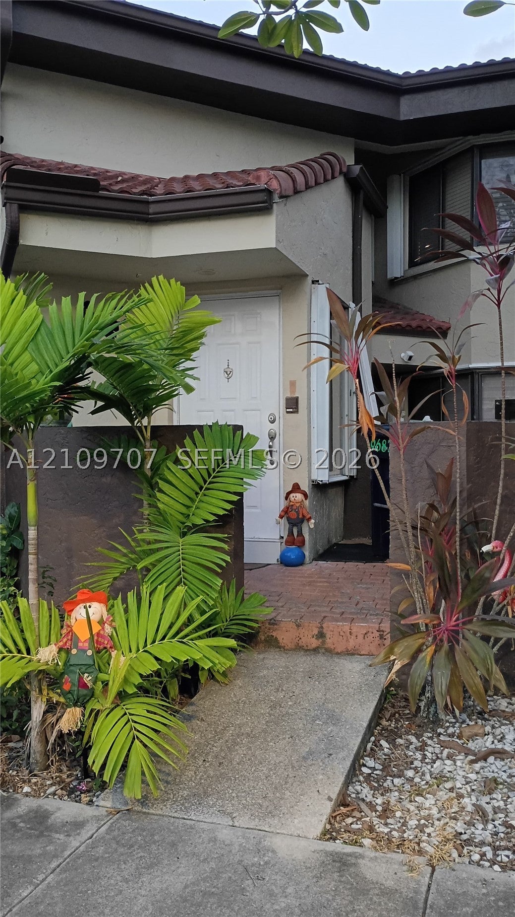 9687 SW 138th Ave QB2L