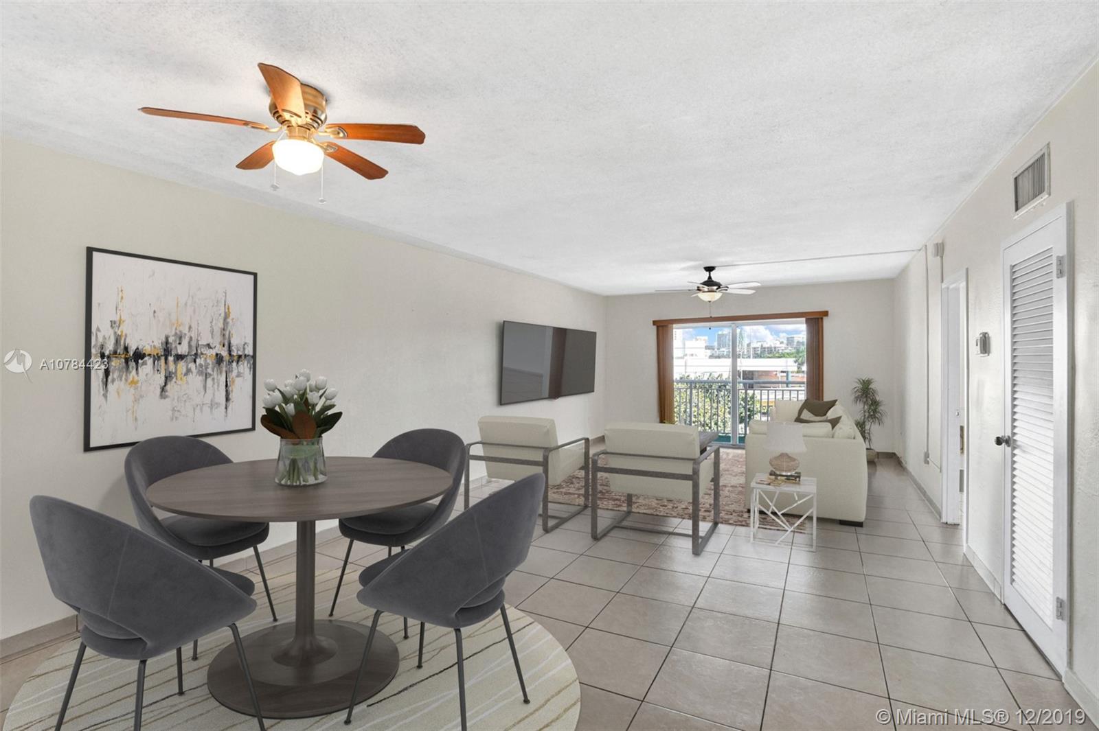 LEXINGTON CONDO - Residential