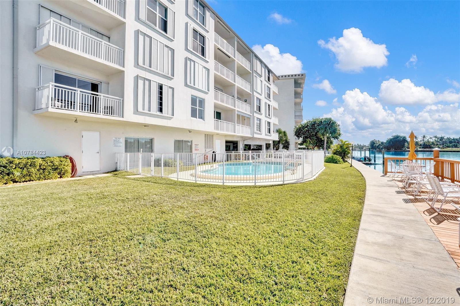 LEXINGTON CONDO - Residential