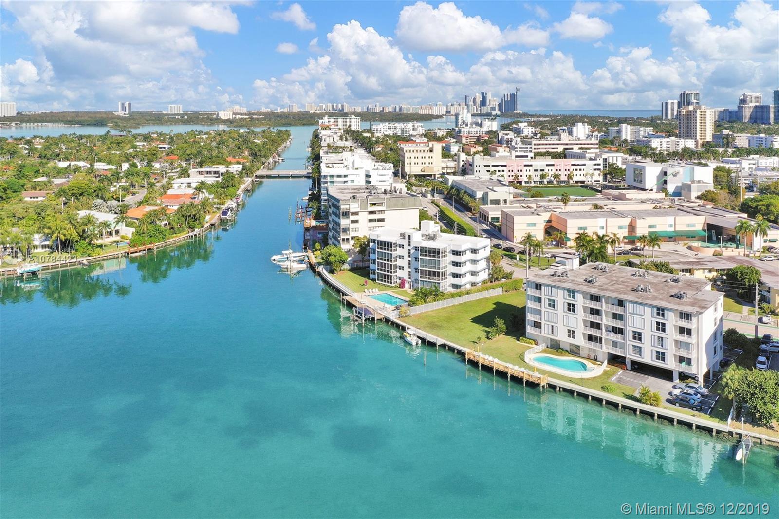 LEXINGTON CONDO - Residential