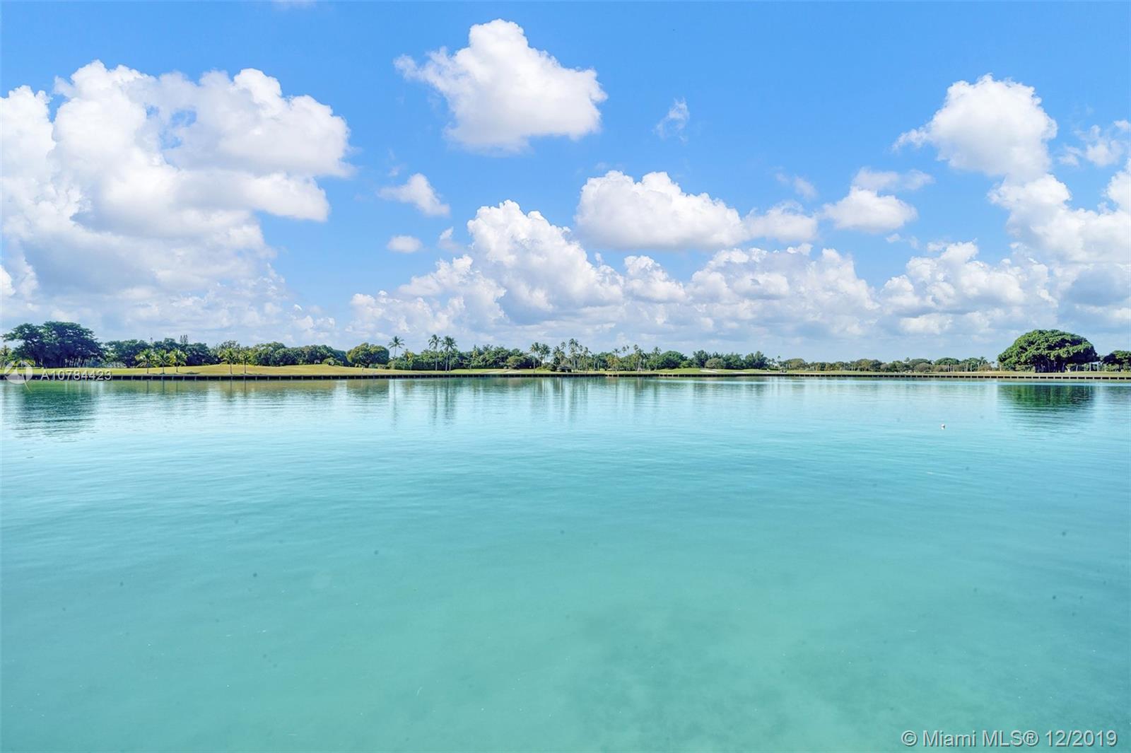 LEXINGTON CONDO - Residential