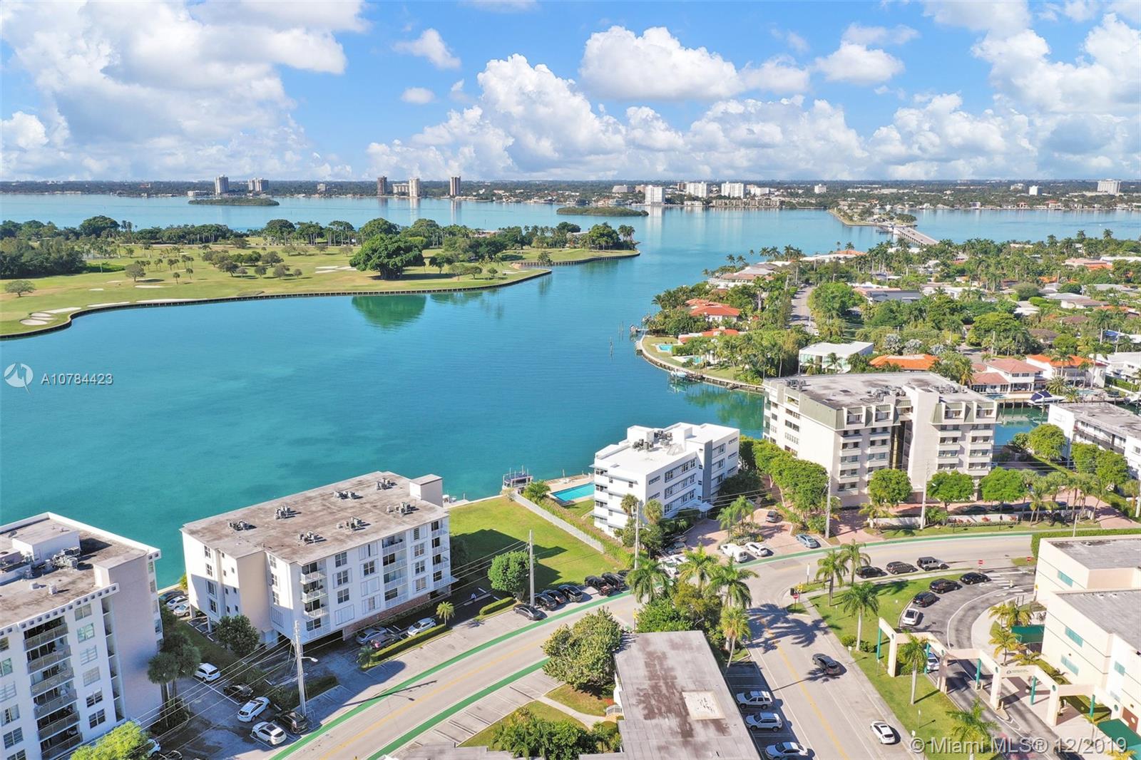 LEXINGTON CONDO - Residential