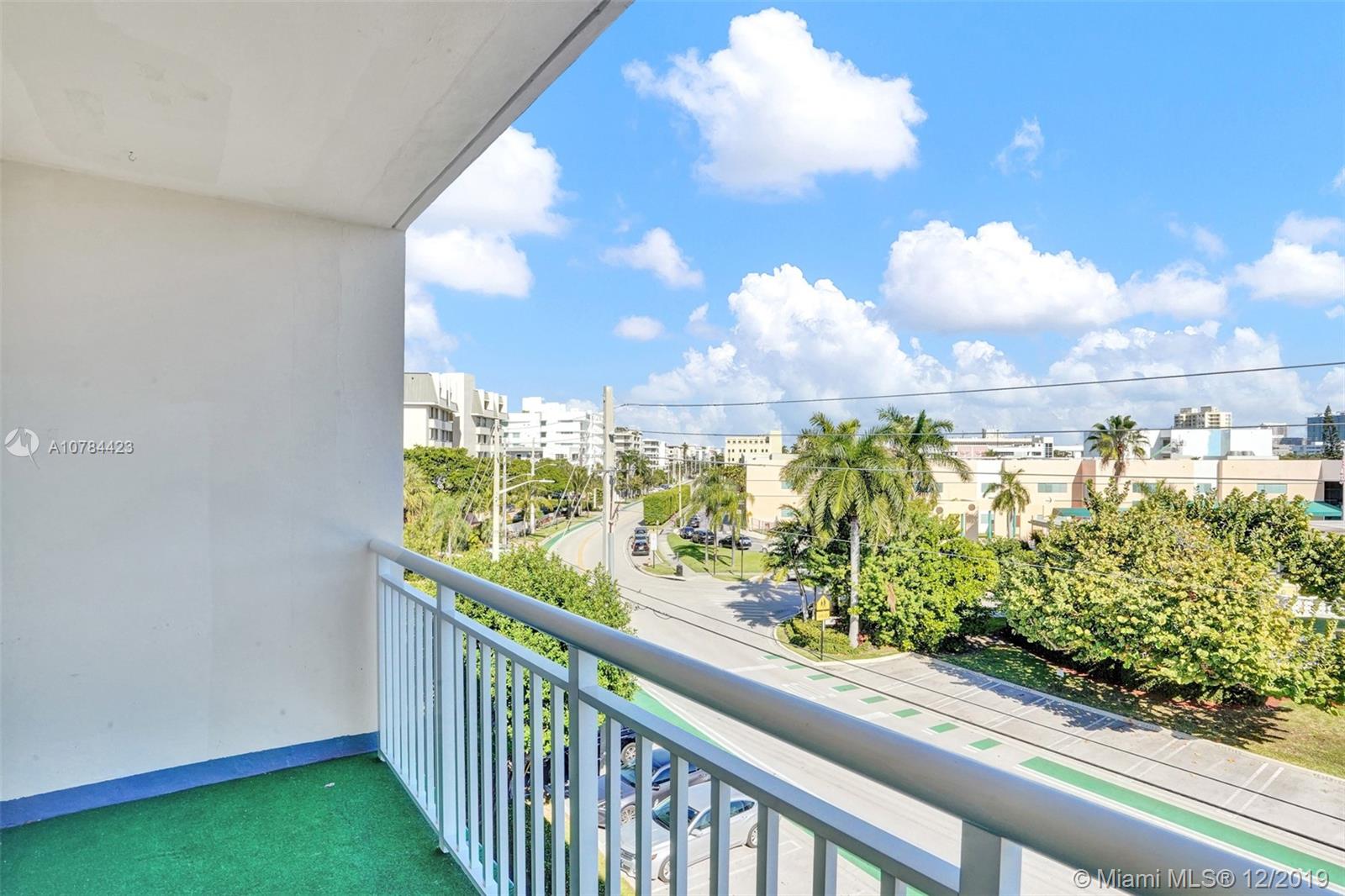 LEXINGTON CONDO - Residential