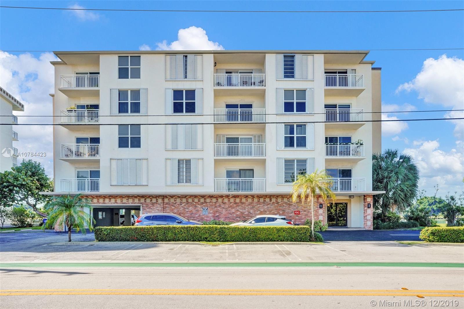 LEXINGTON CONDO - Residential