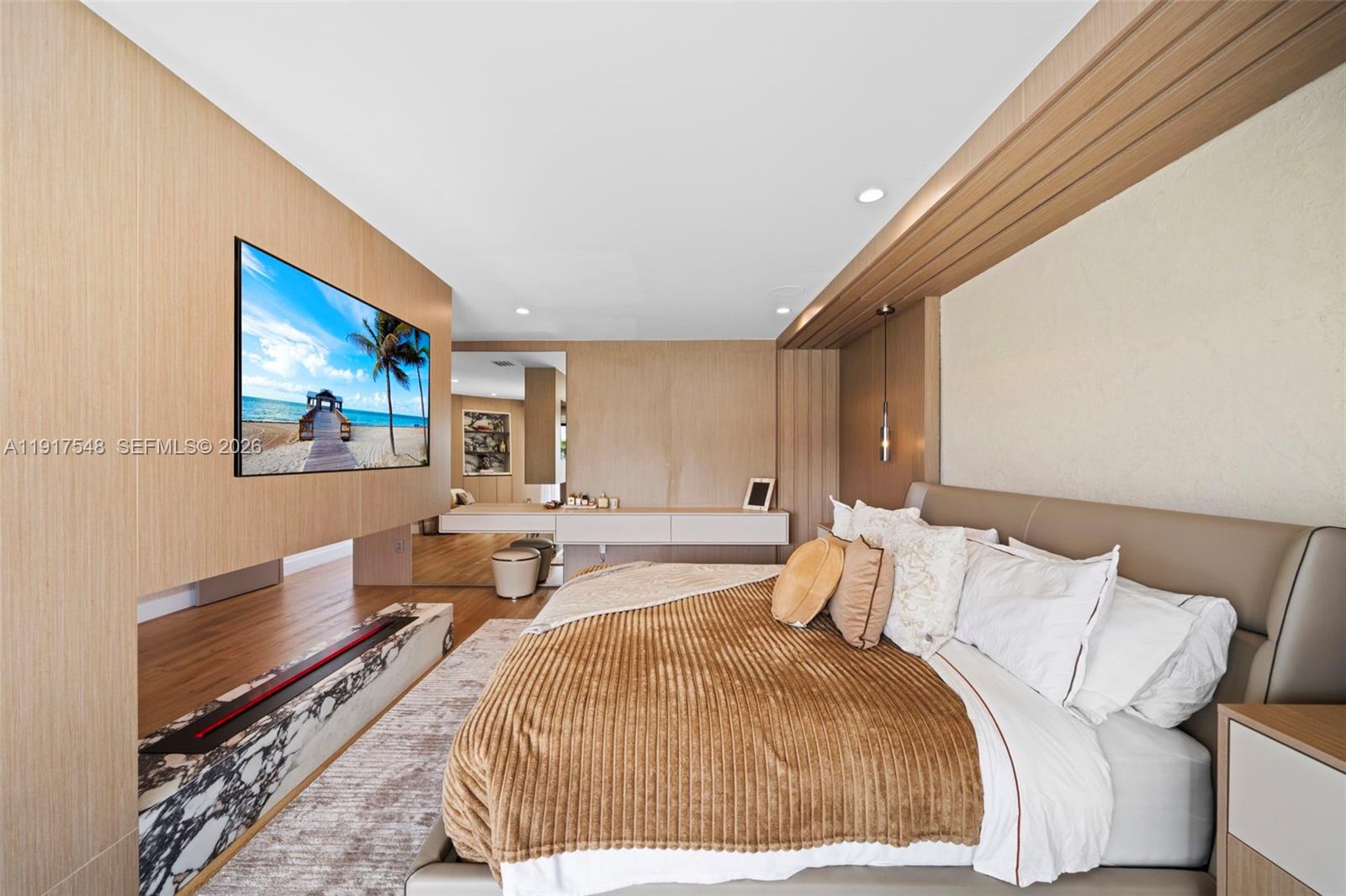 NORMANDY GOLF COURSE - Residential