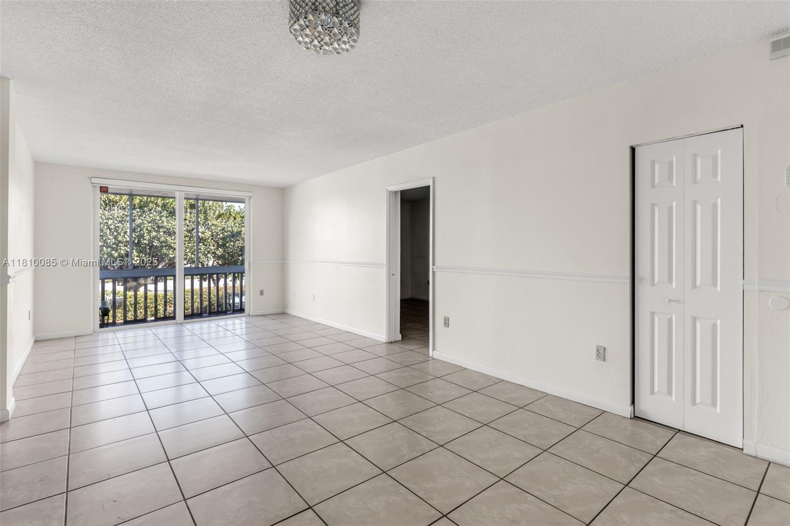 6701 NW 169th St B207