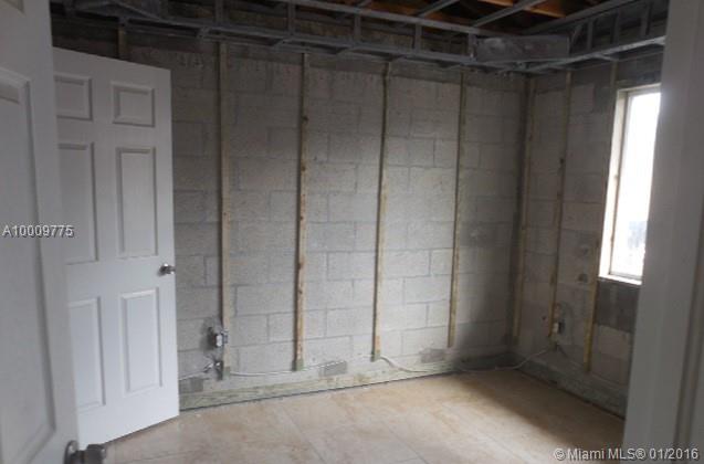 Mc Clure Manors - Residential