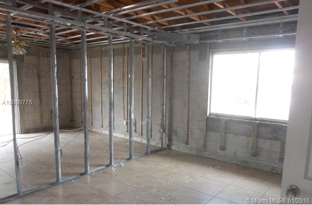 Mc Clure Manors - Residential