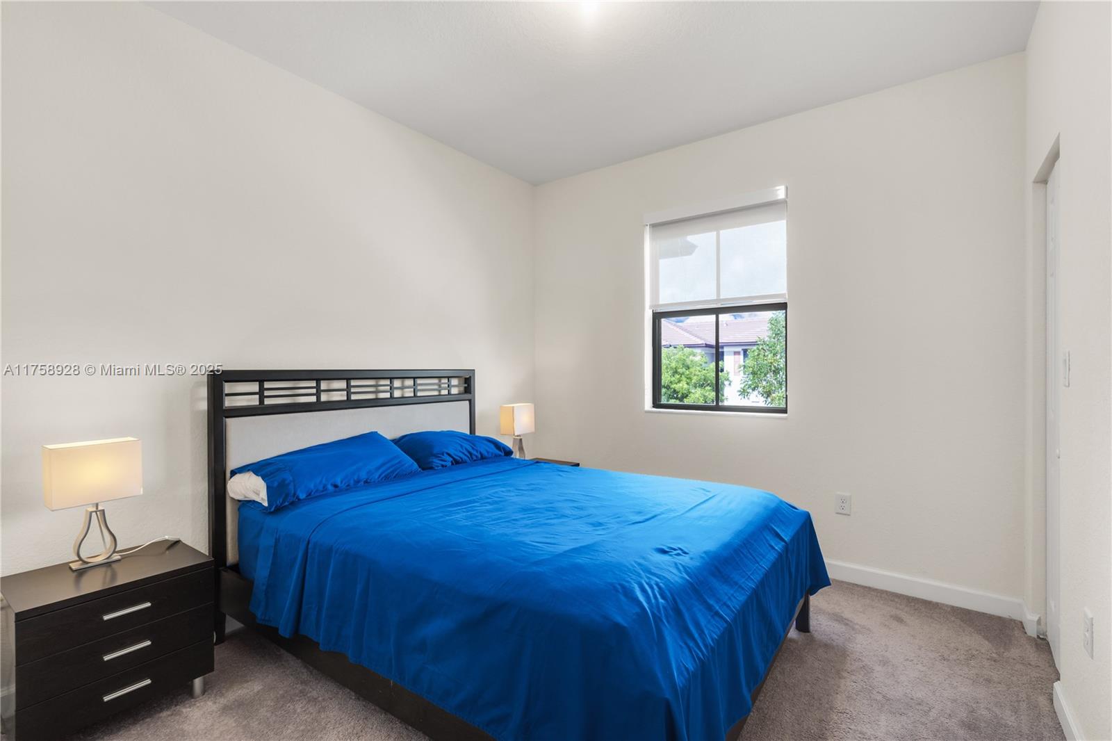 AQUABELLA SECTION ONE - Residential