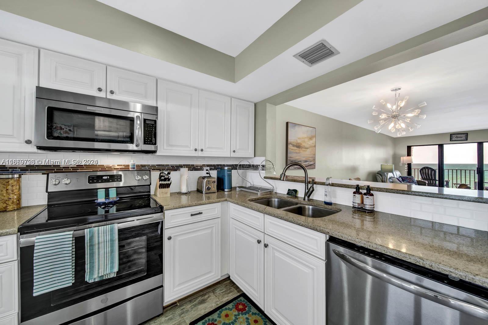 7410 S Ocean Dr 607
