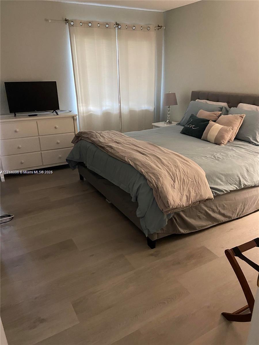 SEA RISE CONDO - Residential Lease