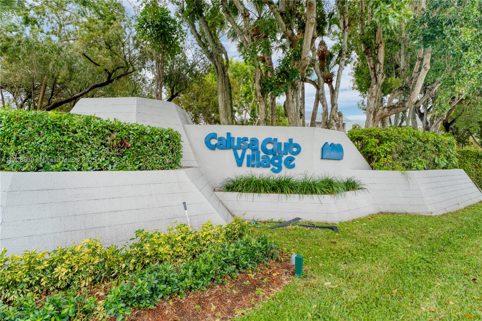 Property for Sale at 13255 Sw 88th Ln 106-Cs, Miami, Broward County, Florida - Bedrooms: 2 
Bathrooms: 2  - $339,000