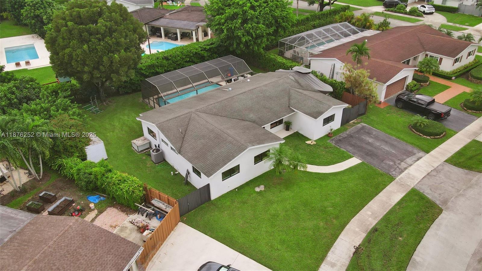 KENDALE SOUTH SEC 3 PART - Residential