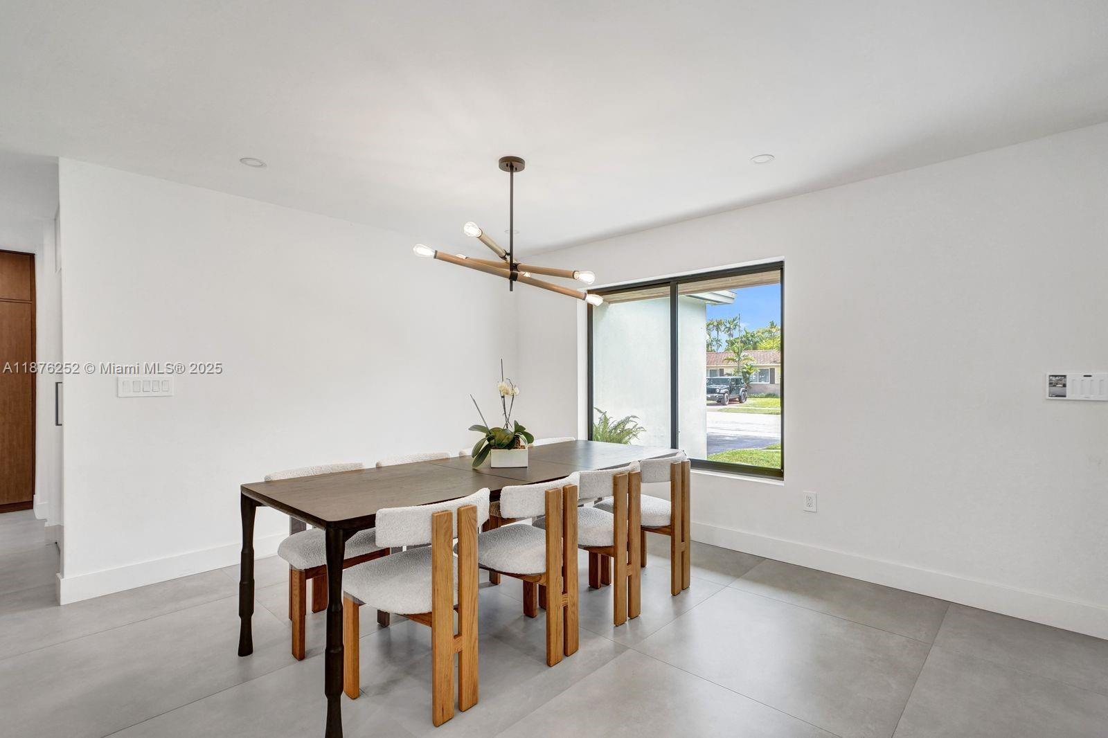 KENDALE SOUTH SEC 3 PART - Residential