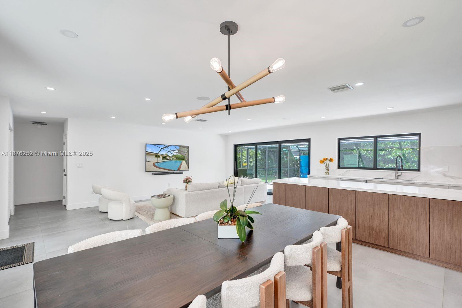 KENDALE SOUTH SEC 3 PART - Residential