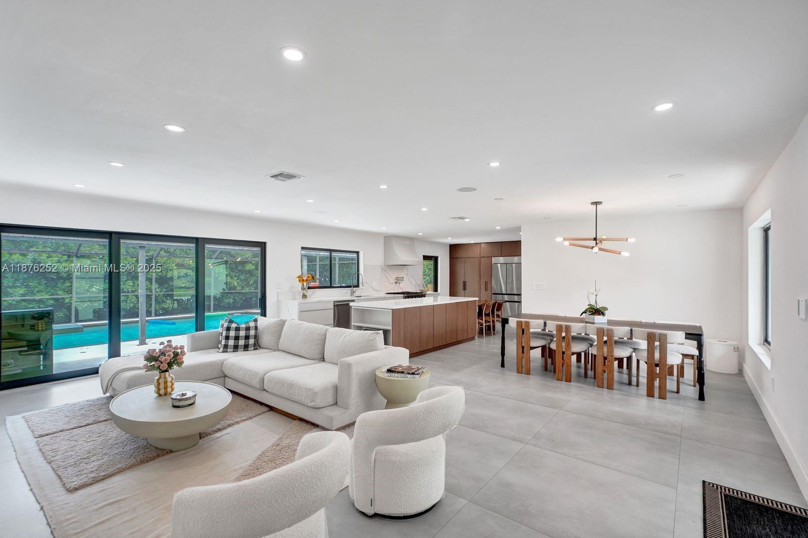 KENDALE SOUTH SEC 3 PART - Residential