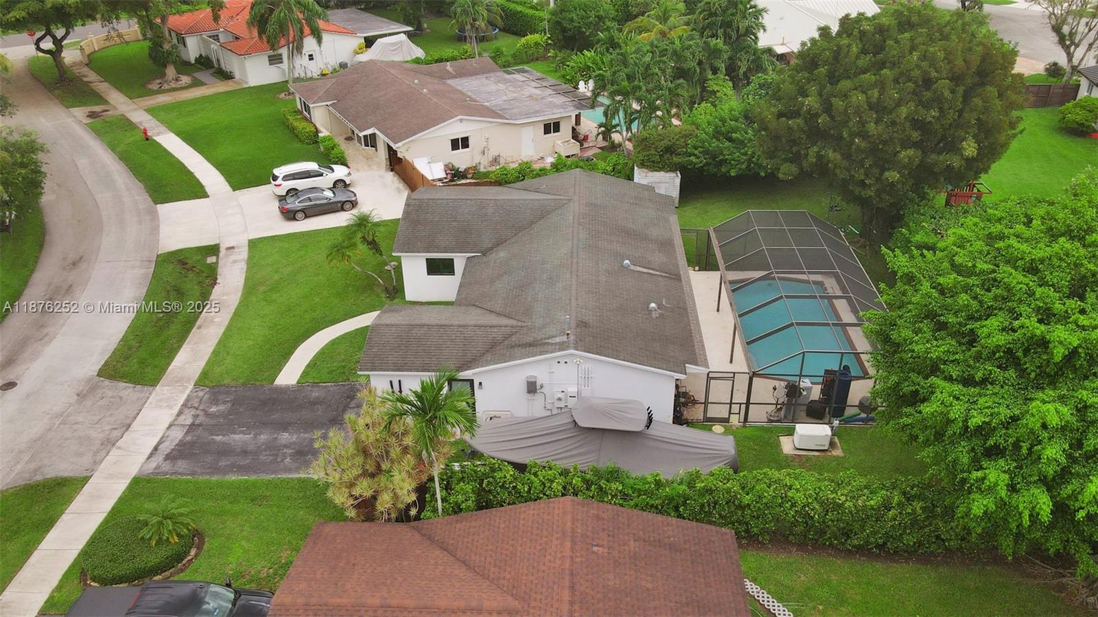 KENDALE SOUTH SEC 3 PART - Residential