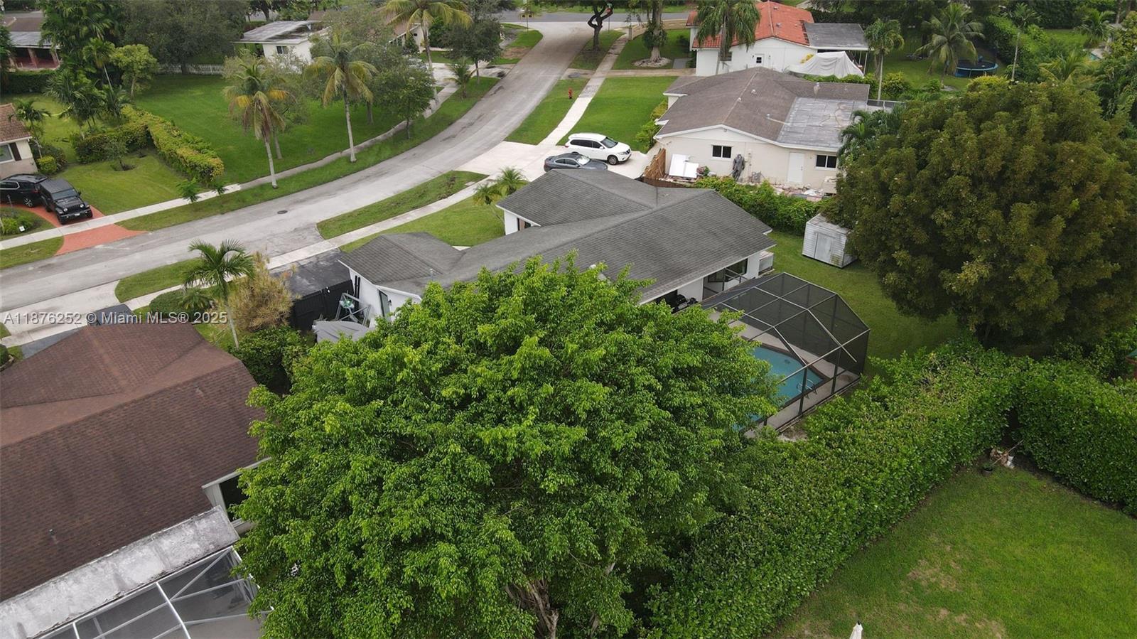 KENDALE SOUTH SEC 3 PART - Residential