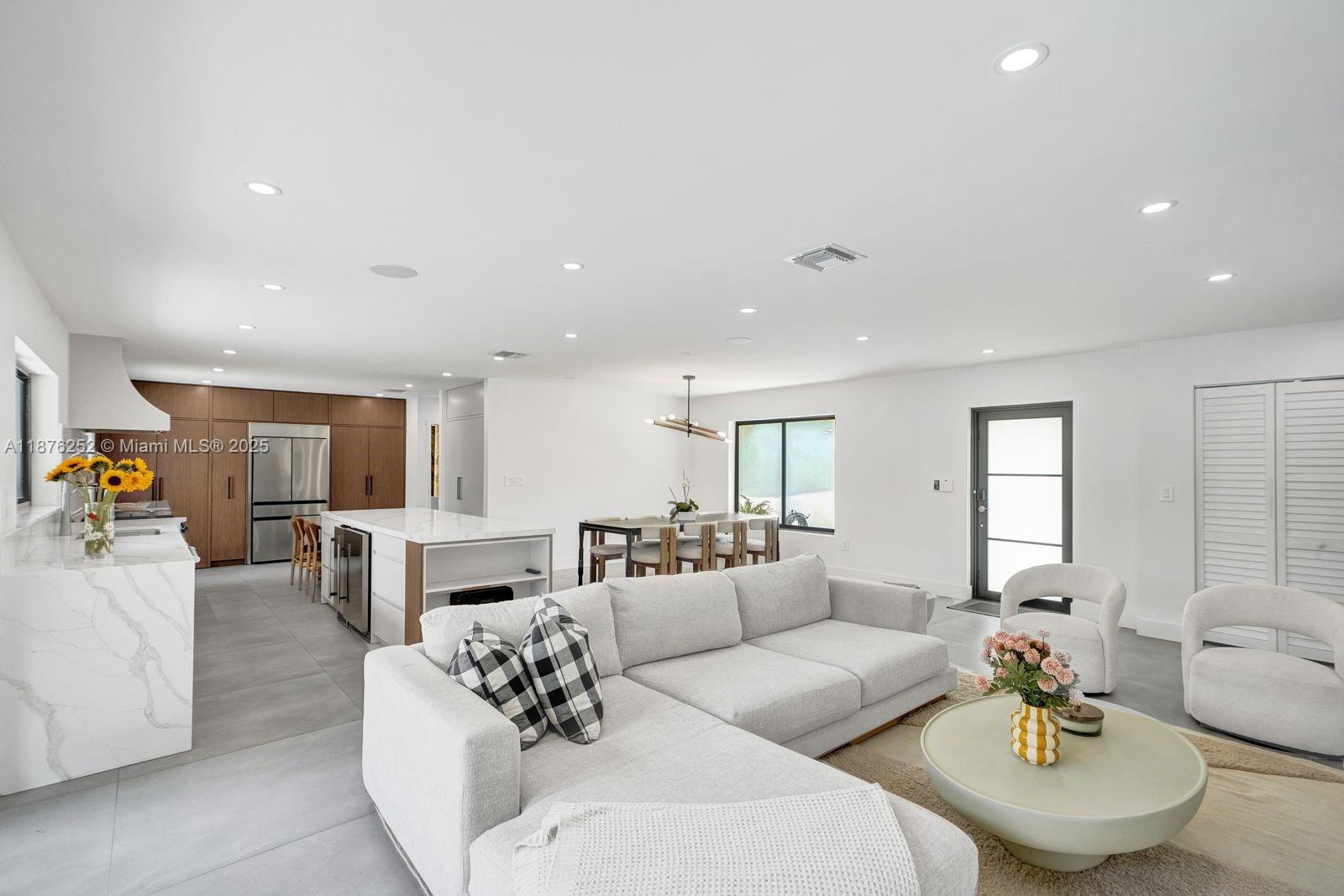 KENDALE SOUTH SEC 3 PART - Residential