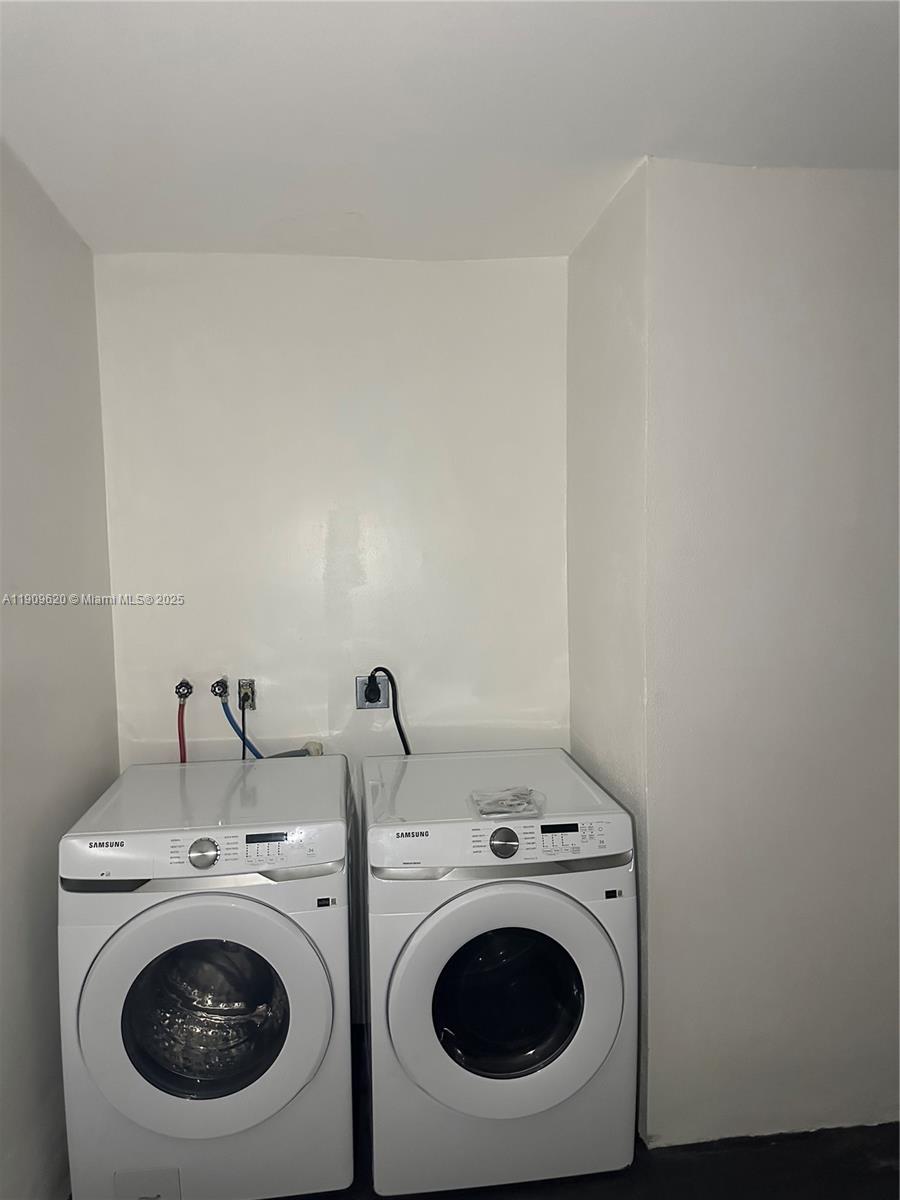 RIVER RUN GARDEN HOMES - Residential