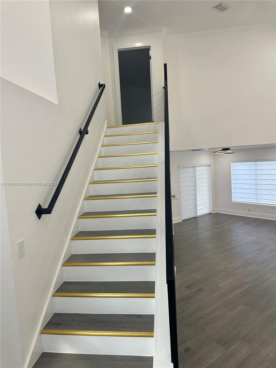 RIVER RUN GARDEN HOMES - Residential