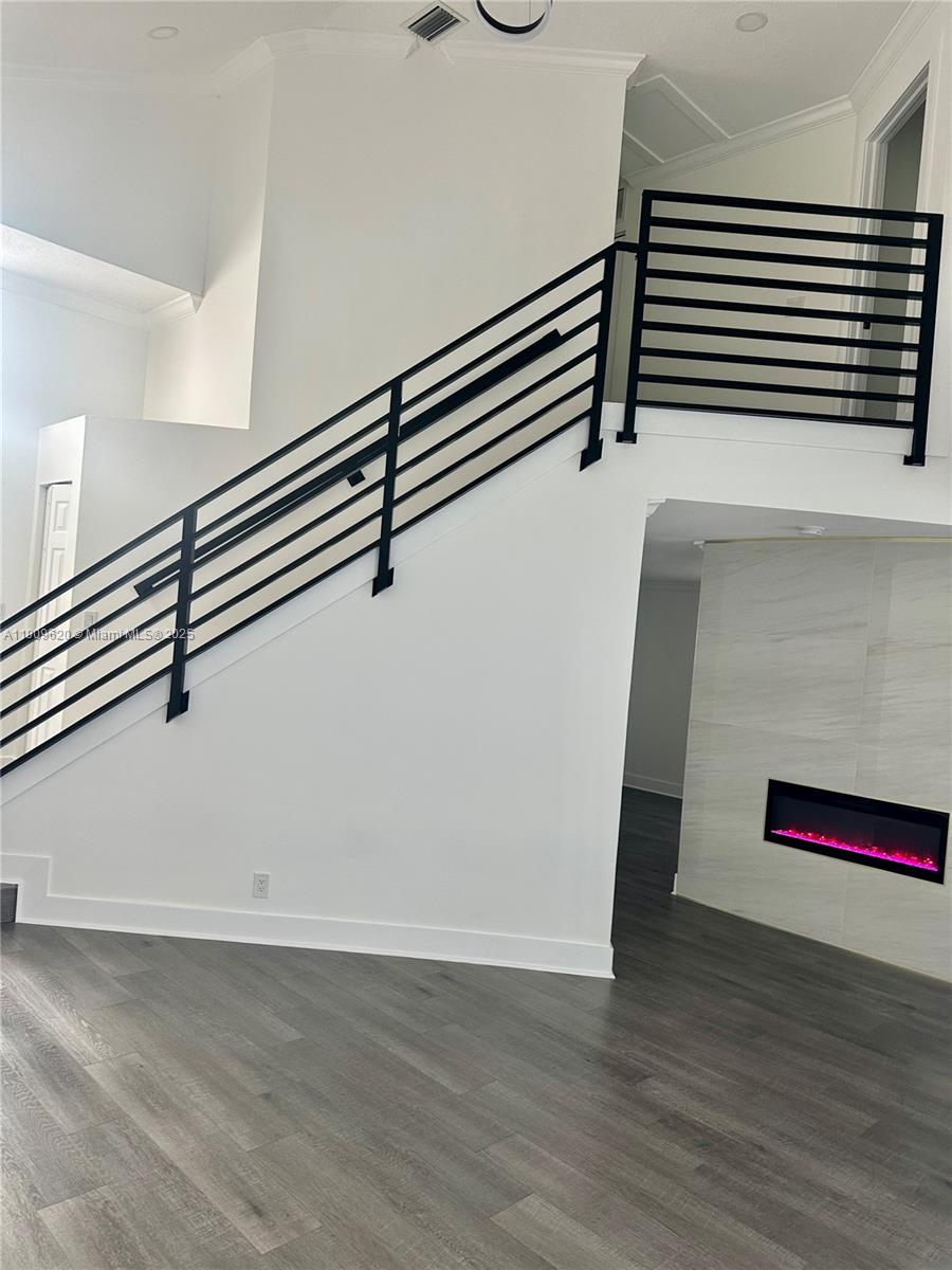 RIVER RUN GARDEN HOMES - Residential