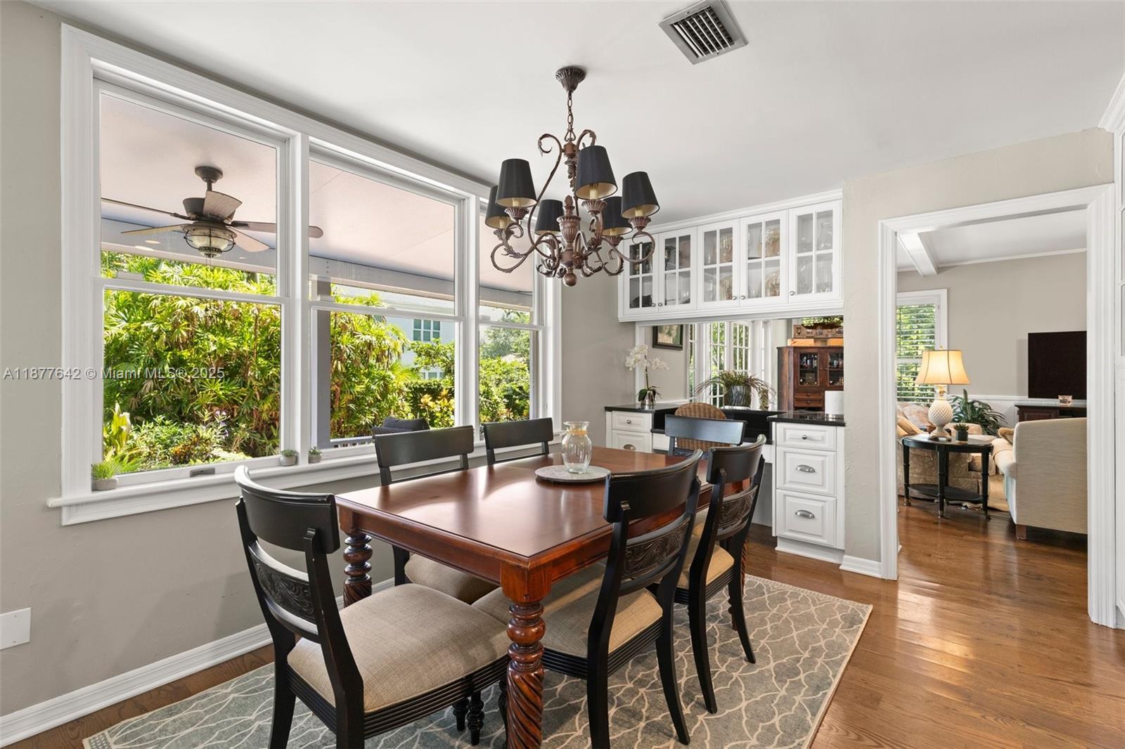 3003 W Villa Rosa Park 0