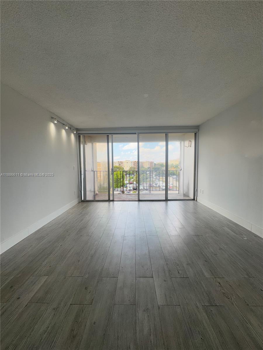 PARKVIEW CONDO NO 1 - Residential Lease