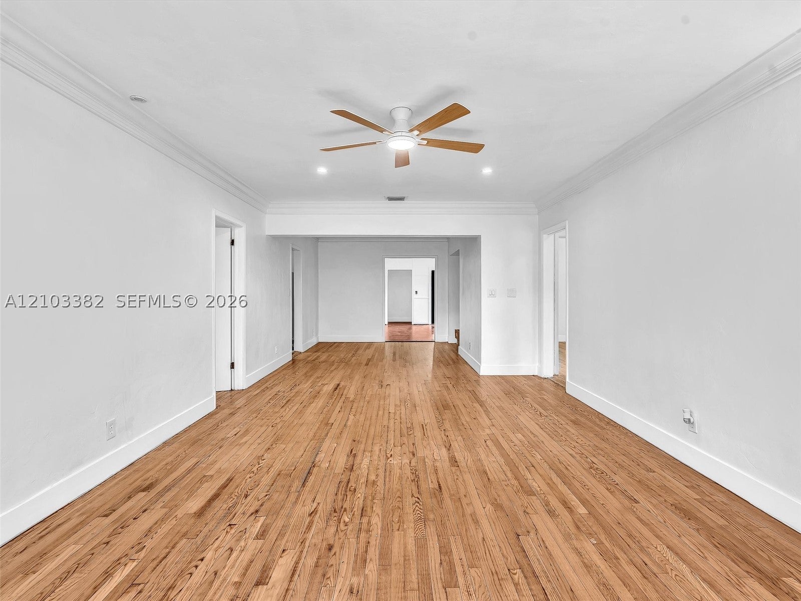 1545 Mantua Ave