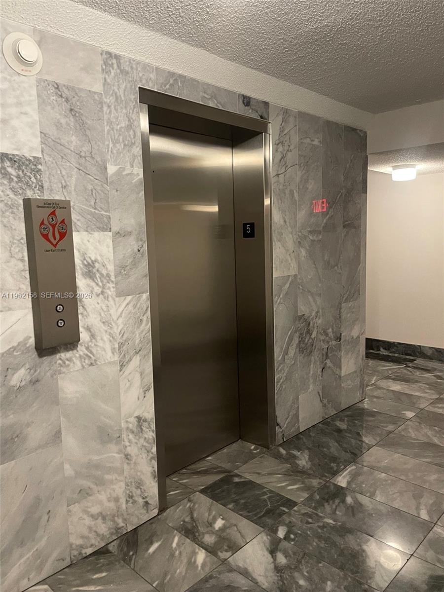 THREE HORIZONS EAST CONDO - Residential