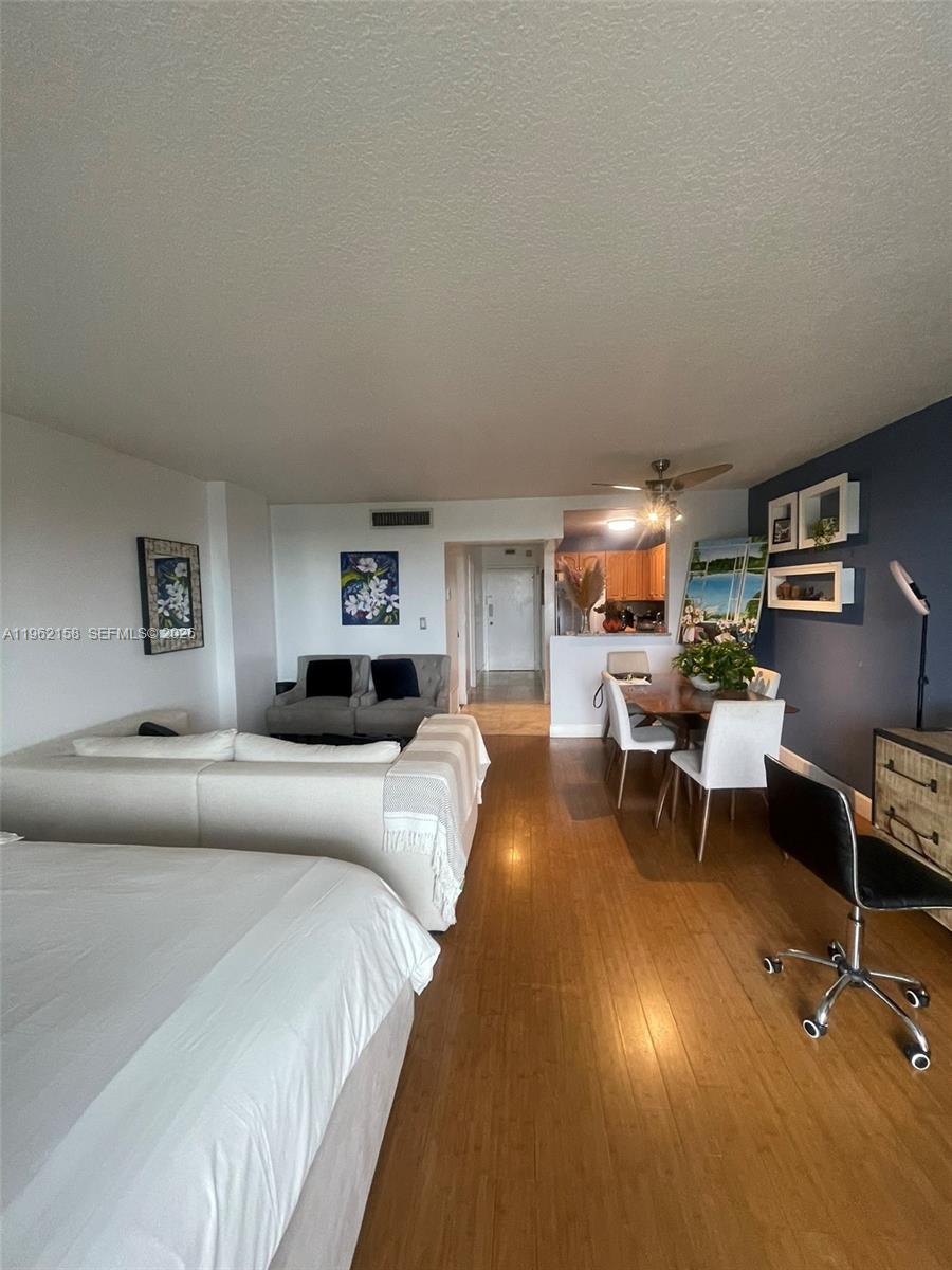 THREE HORIZONS EAST CONDO - Residential