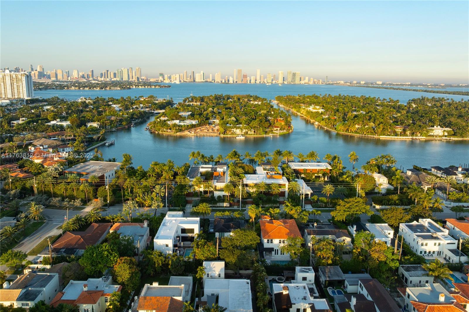 AMD PLAT OF SUNSET LAKE S - Residential