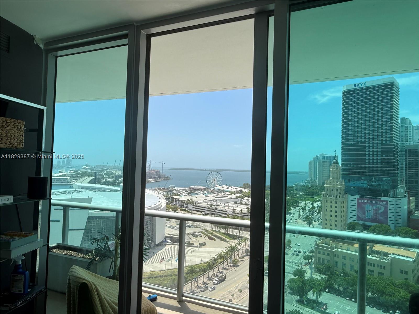 MARINABLUE CONDO - Residential