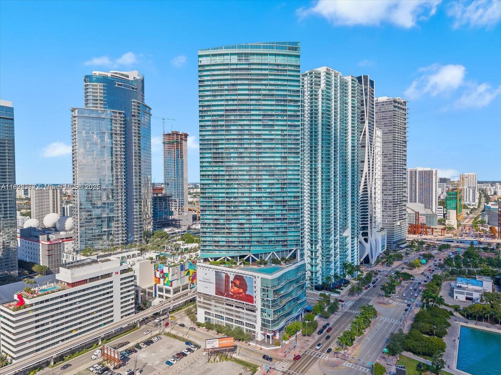 888 Biscayne Blvd 2201