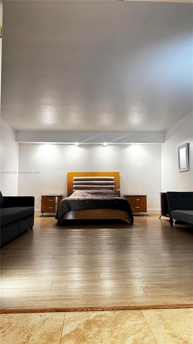 FOUR AMBASSADORS CONDO PH - Residential