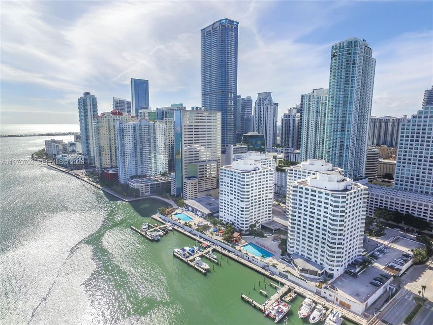 FANTASTIC FOUR AMBASSADORS, Beautiful Studio Unit without windows. Exceptional opportunity to become a Brickellista with one of the best locations in all of Miami, and at a fantastic price! Located in 'Ground Zero', right in the heart of Miami on the world-famous Brickell Avenue facing Biscayne Bay, just minutes from downtown, Coconut Grove, Coral Gables, Miami Beach, and the airport. Our building boasts the famous Delilah restaurant/nightclub, a fantastic coffee shop/supermarket, a marina, a beauty salon, two amazing Olympic-size swimming pools (one heated), a gym, and much more. Join us and enjoy Miami's finest restaurants just steps from our door. Whole Foods and three Publix supermarkets to choose from are all within walking distance!